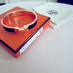 Hermes Clic H bracelet rose gold and black.